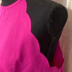 Pink sleeveless top new never worn large size.